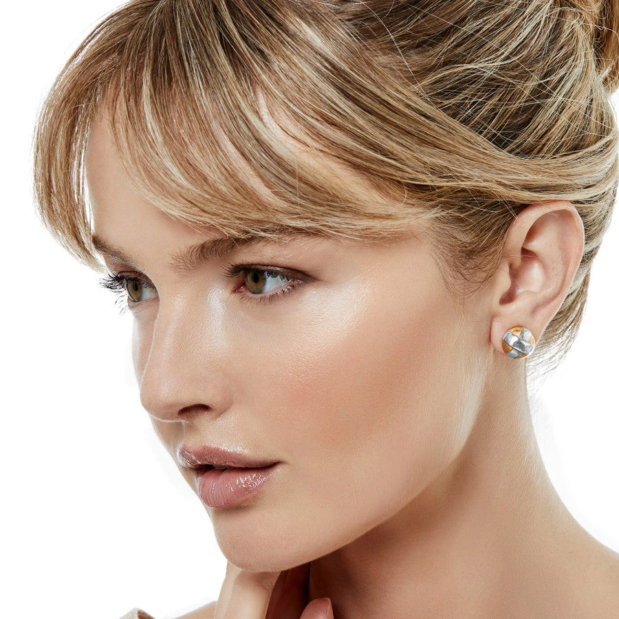 Entrata Round Post Earrings 5 Entrata Round Post Earrings - Image 3