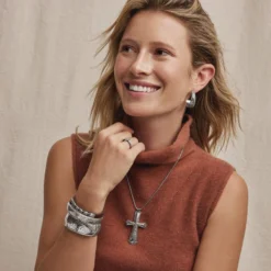 Essex Cross Necklace -Cheap Gleamy Adorn Store essex cross necklace silver 3 30e34cf7 262c 4363 9a0b a60b7e160fb7