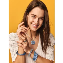 Florabella Round Bangle -Cheap Gleamy Adorn Store florabella round bangle silver blues 2 cd721719 10b3 481b a660 8bcd9a8f8084