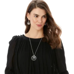 Halo Tauri Necklace -Cheap Gleamy Adorn Store halo tauri necklace silver tanzanite 3 30b09a1f 627a 4b9d a8b3 0cd8946f0fc5