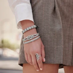 Interlok Hinged Bangle -Cheap Gleamy Adorn Store interlok hinged bangle silver 4 9114a099 5b3b 407b beae 2a365a6010a0