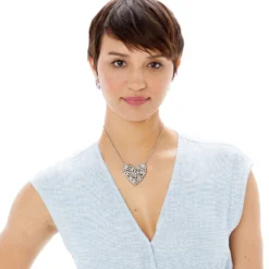 Love Bouquet Necklace 9 Love Bouquet Necklace -Cheap Gleamy Adorn Store love bouquet necklace silver white 3 8a973643 5881 4e73 a823 46eb964e4978