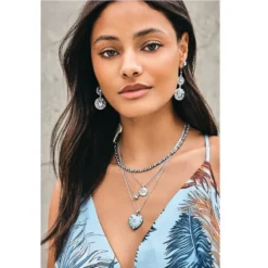 Sunray Heart Necklace -Cheap Gleamy Adorn Store sunray heart necklace silver blue 2 e775a453 3e4f 4b8b b1bb 22fbf78cce30