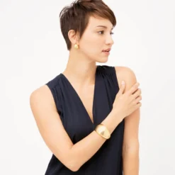 Versailles Collonade Hinged Bangle -Cheap Gleamy Adorn Store versailles collonade hinged bangle brushed gold 3